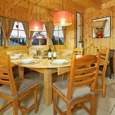 Chalet Lustycru Chalet *